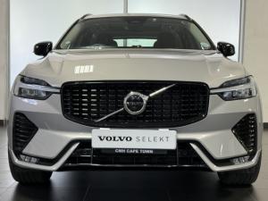 Volvo XC60 B6 AWD Ultimate Bright - Image 2