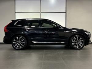 Volvo XC60 B6 AWD Ultimate Bright - Image 10