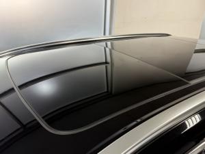 Volvo XC60 B6 AWD Ultimate Bright - Image 11