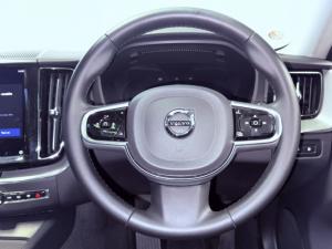 Volvo XC60 T8 Recharge AWD Plus Dark - Image 17