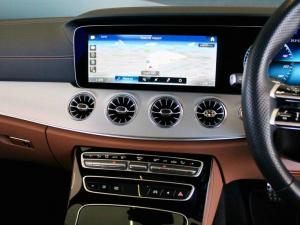 Mercedes-Benz E-Class E300 coupe AMG Line - Image 14