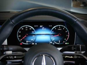 Mercedes-Benz E-Class E300 coupe AMG Line - Image 16