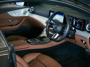 Mercedes-Benz E-Class E300 coupe AMG Line - Image 17