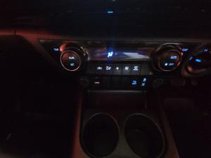 Toyota Hilux 2.8GD-6 double cab 4x4 Legend auto - Image 11