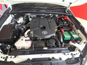 Toyota Hilux 2.8GD-6 double cab 4x4 Legend auto - Image 15