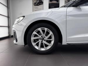 Audi A1 Sportback 30TFSI Advanced - Image 3