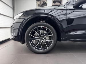 Audi Q5 40TDI quattro Black Edition - Image 3