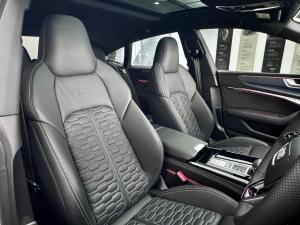 Audi RS7 Sportback quattro performance - Image 10