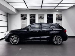 Audi S3 Sportback quattro - Image 4