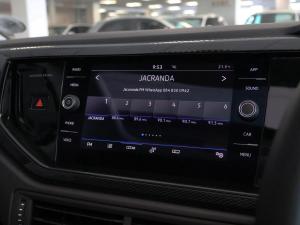 Volkswagen Polo hatch 1.0TSI Life auto - Image 9