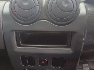 Nissan NP200 1.6i safety pack (aircon) - Image 14
