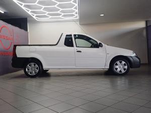 Nissan NP200 1.6i safety pack (aircon) - Image 3