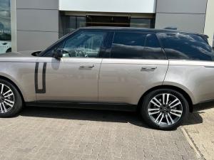 Land Rover Range Rover D350 HSE - Image 2