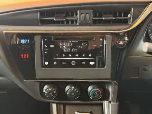 Toyota Corolla Quest 1.8 Plus manual - Image 15