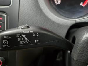 Volkswagen Polo Vivo hatch 1.6 Comfortline auto - Image 8