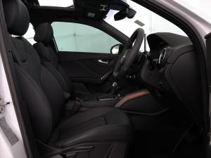 Audi Q2 35TFSI Black Edition - Image 17