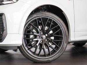 Audi Q2 35TFSI Black Edition - Image 3