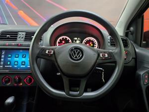 Volkswagen Polo Vivo hatch 1.6 Life - Image 5