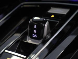 Volkswagen Golf R - Image 16