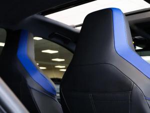 Volkswagen Golf R - Image 17