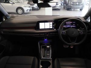 Volkswagen Golf R - Image 19