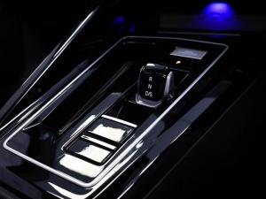 Volkswagen Golf R - Image 21