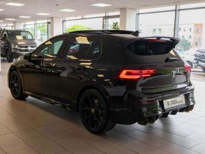 Volkswagen Golf R - Image 9