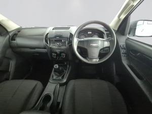 Isuzu D-MAX 250 HO HI-RIDE D/C - Image 9