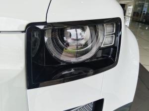 Land Rover Defender 110 D240 HSE - Image 18
