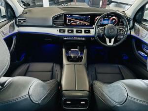 Mercedes-Benz GLE GLE300d 4Matic - Image 3