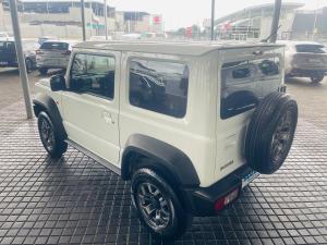 Suzuki Jimny 1.5 GLX AllGrip 3-door manual - Image 5