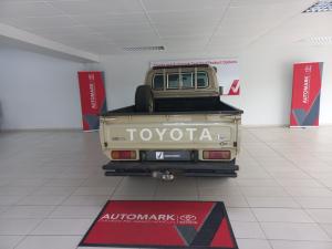 Toyota Land Cruiser 79 4.5D-4D LX V8 single cab - Image 5