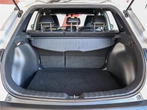 Toyota Corolla Cross 1.8 XS - Image 13