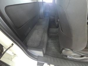 Toyota Hilux 2.4GD-6 Xtra cab Raider auto - Image 18