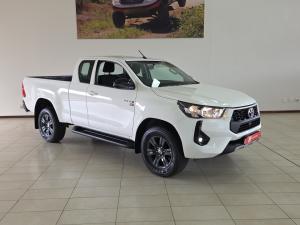 Toyota Hilux 2.4GD-6 Xtra cab Raider auto - Image 1