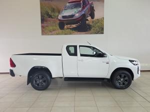 Toyota Hilux 2.4GD-6 Xtra cab Raider auto - Image 3