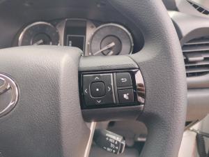 Toyota Hilux 2.4GD-6 double cab Raider auto - Image 10
