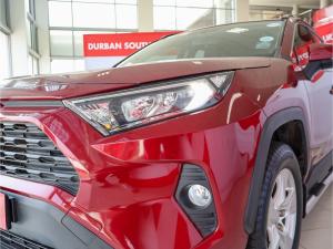 Toyota RAV4 2.0 GX auto - Image 13