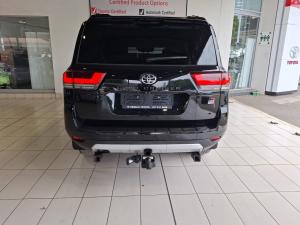 Toyota Land Cruiser 300 3.5T GR-Sport - Image 5