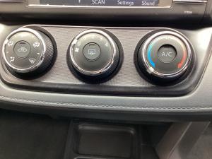 Toyota RAV4 2.0 GX auto - Image 16