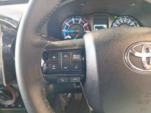 Toyota Hilux 2.8GD-6 Xtra cab 4x4 Legend manual - Image 17