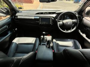Toyota Hilux 2.8GD-6 double cab Legend auto - Image 6