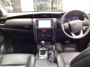 Toyota Fortuner 2.4GD-6 auto - Image 6