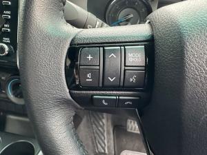 Toyota Hilux 2.8GD-6 Xtra cab Legend auto - Image 8