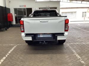 Isuzu D-Max 1.9TD double cab LS auto - Image 5
