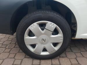 Nissan NP200 1.6i safety pack (aircon) - Image 15