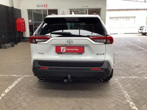 Toyota RAV4 2.0 GX auto - Image 5