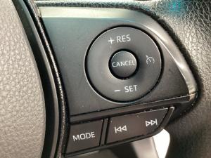 Toyota RAV4 2.0 GX auto - Image 10