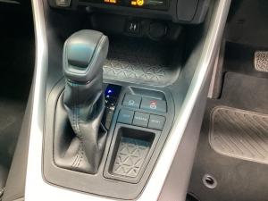 Toyota RAV4 2.0 GX auto - Image 12
