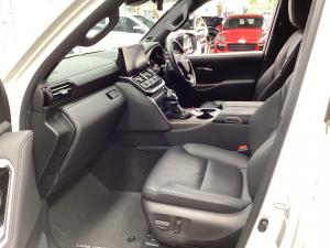 Toyota Land Cruiser 300 3.3D ZX - Image 7